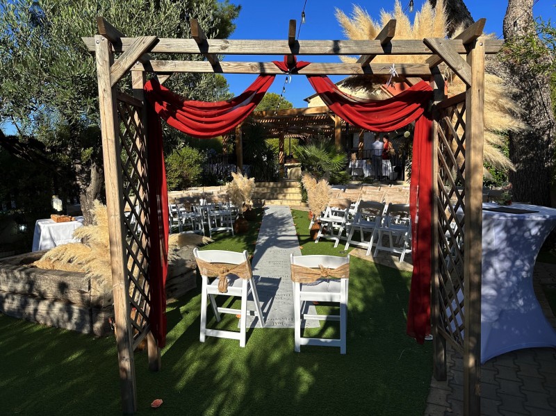 Salle de mariage à Vitrolles pour un mariage clé en main avec cérémonie laïque