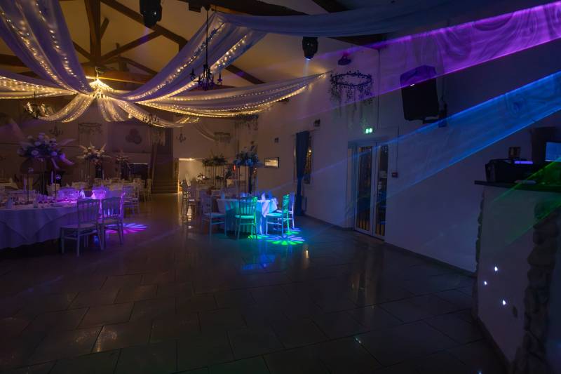 L’Alizé Réception, votre salle à Vitrolles pour cours de danse, yoga et activités en semaine !